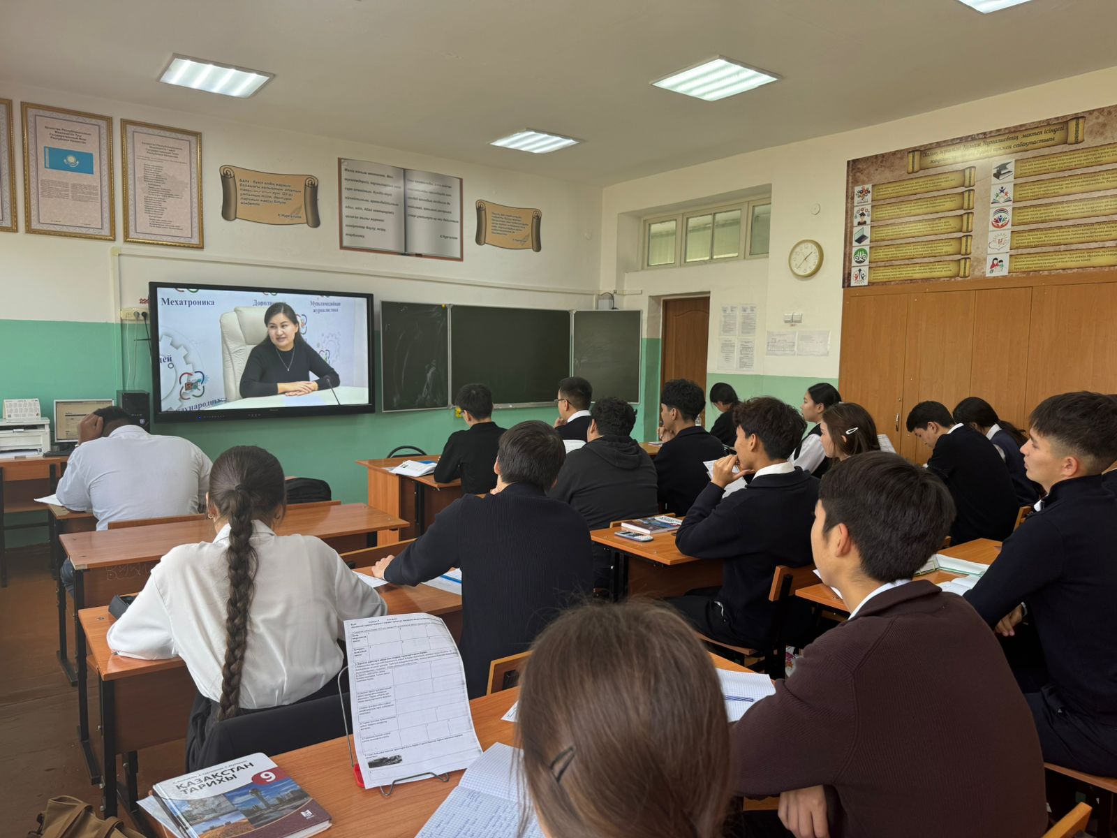ЭЛЕКТРОНДЫ ТЕМЕКІ — ДЕНСАУЛЫҚҚА ҚАУІПТІ СОҚҚЫ!
