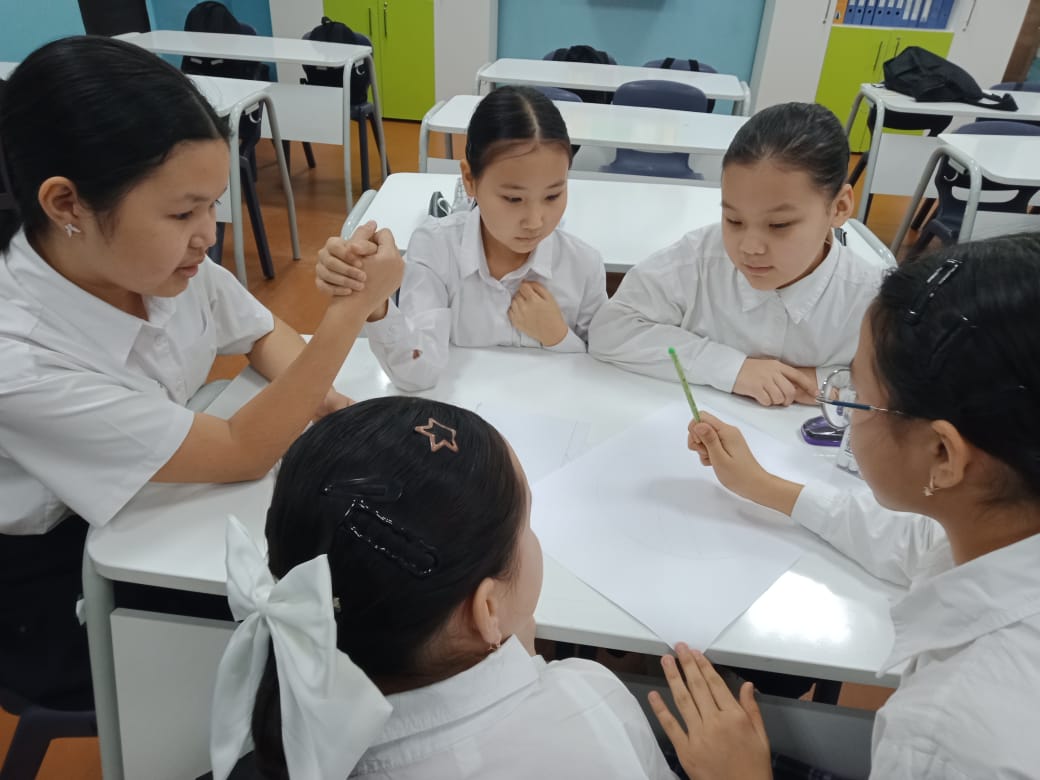 Dosbollaik Тиімді қарым-қатынас дағдылары сынып сағаты